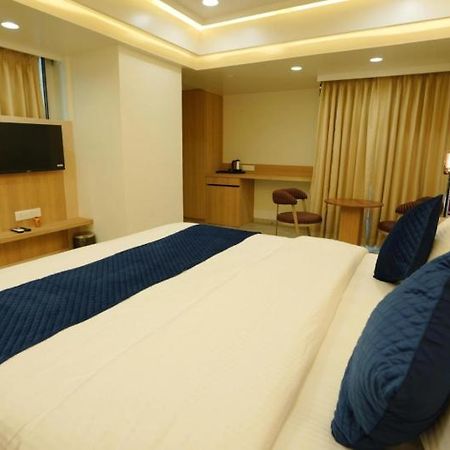 The Haven By Renovo Koregaon Park プネ エクステリア 写真